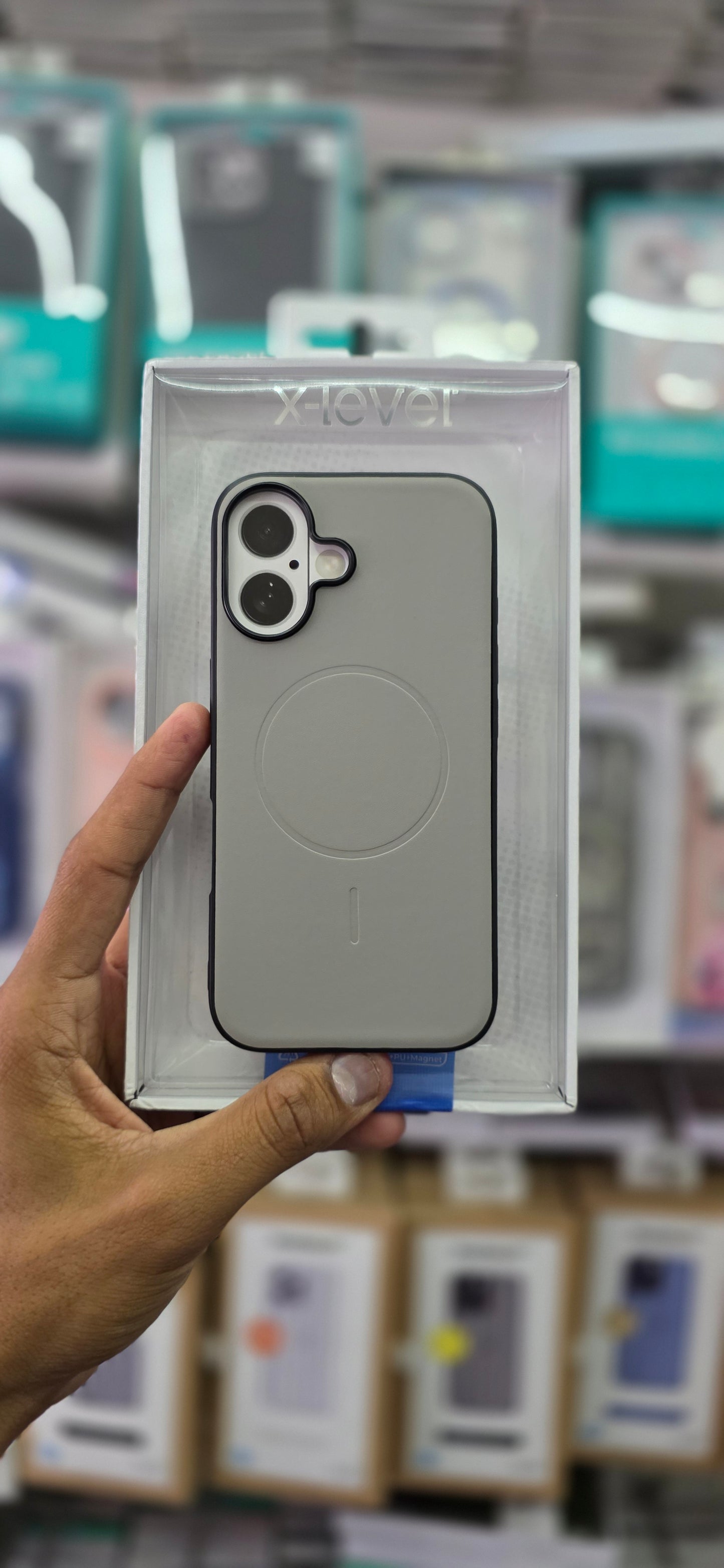 X-LEVEL Magnet Duke Leather Case - iPhone 16