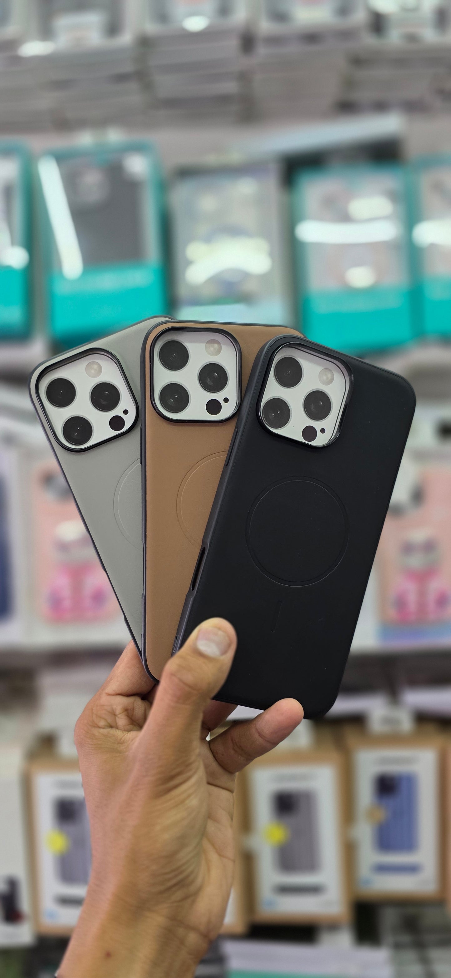 X-LEVEL Magnet Duke Leather Case - iPhone 16 Pro