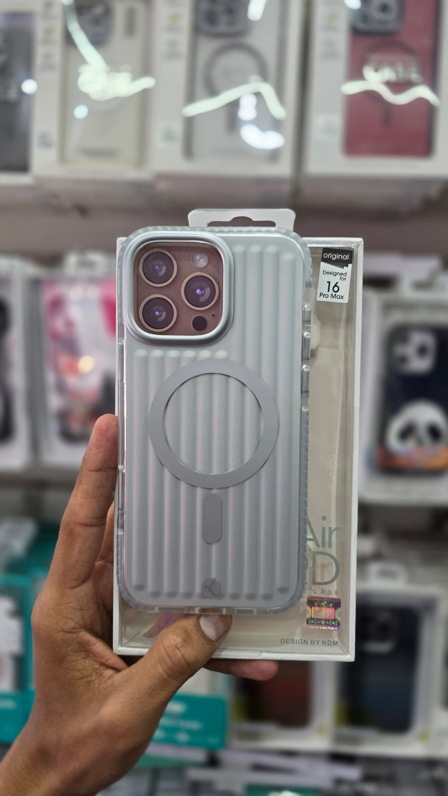 KDM Ribbed MagSafe Case -iPhone 16 Pro