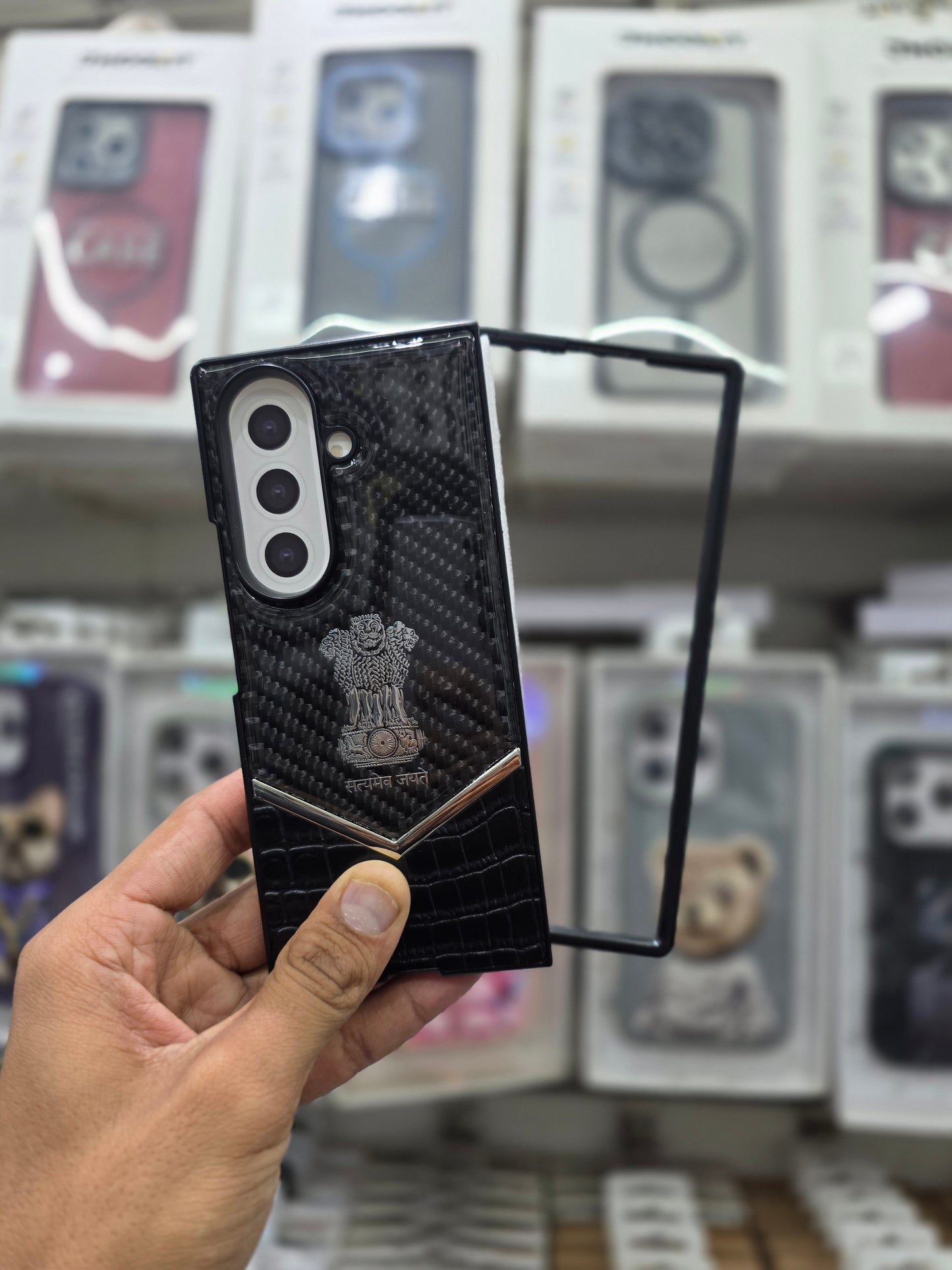 Satyamev Jayte Leather Silver Case - Samsung Z Fold 7