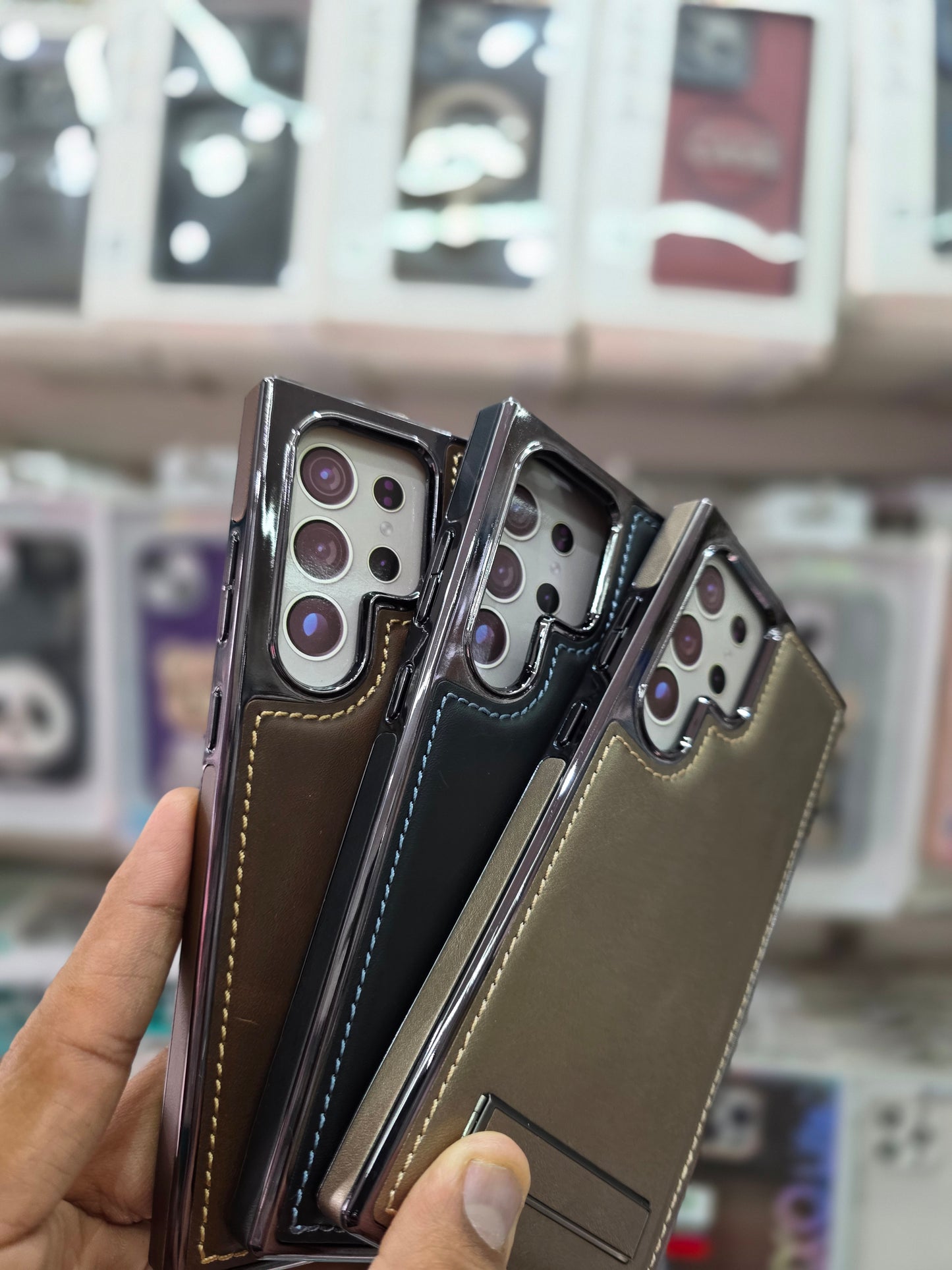 PULOKA Classic Leather Wit Kick Stand - Samsung S24 Ultra