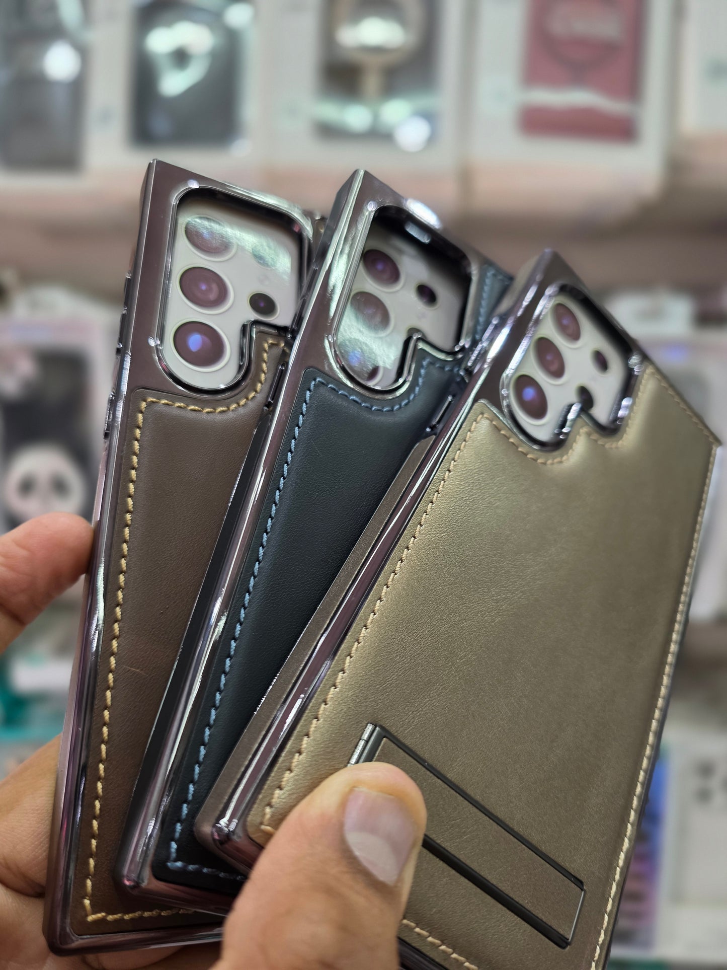 PULOKA Classic Leather Wit Kick Stand - Samsung S24 Ultra