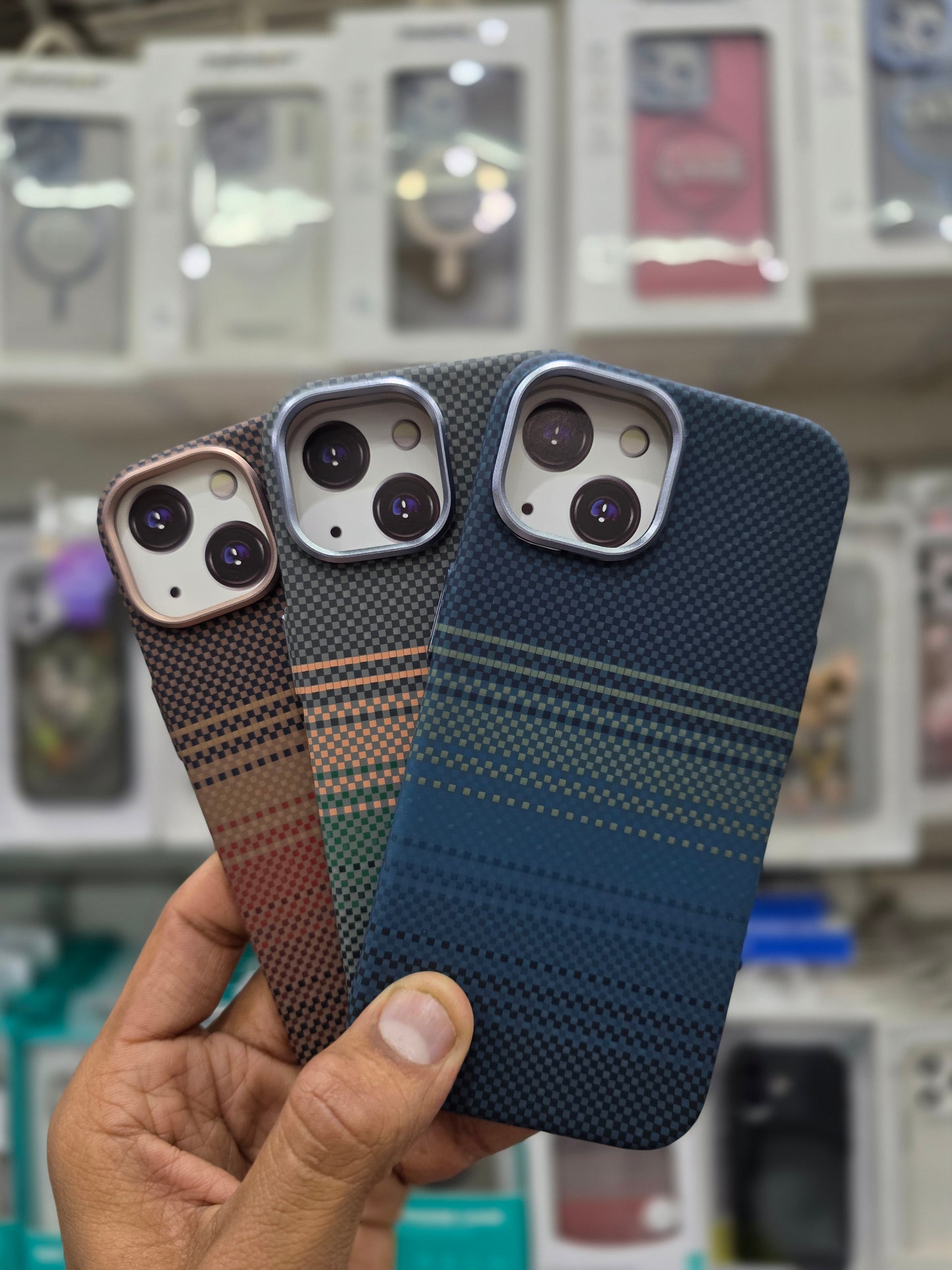 Luxo Carbon Fiber Magsafe Case - iPhone 15