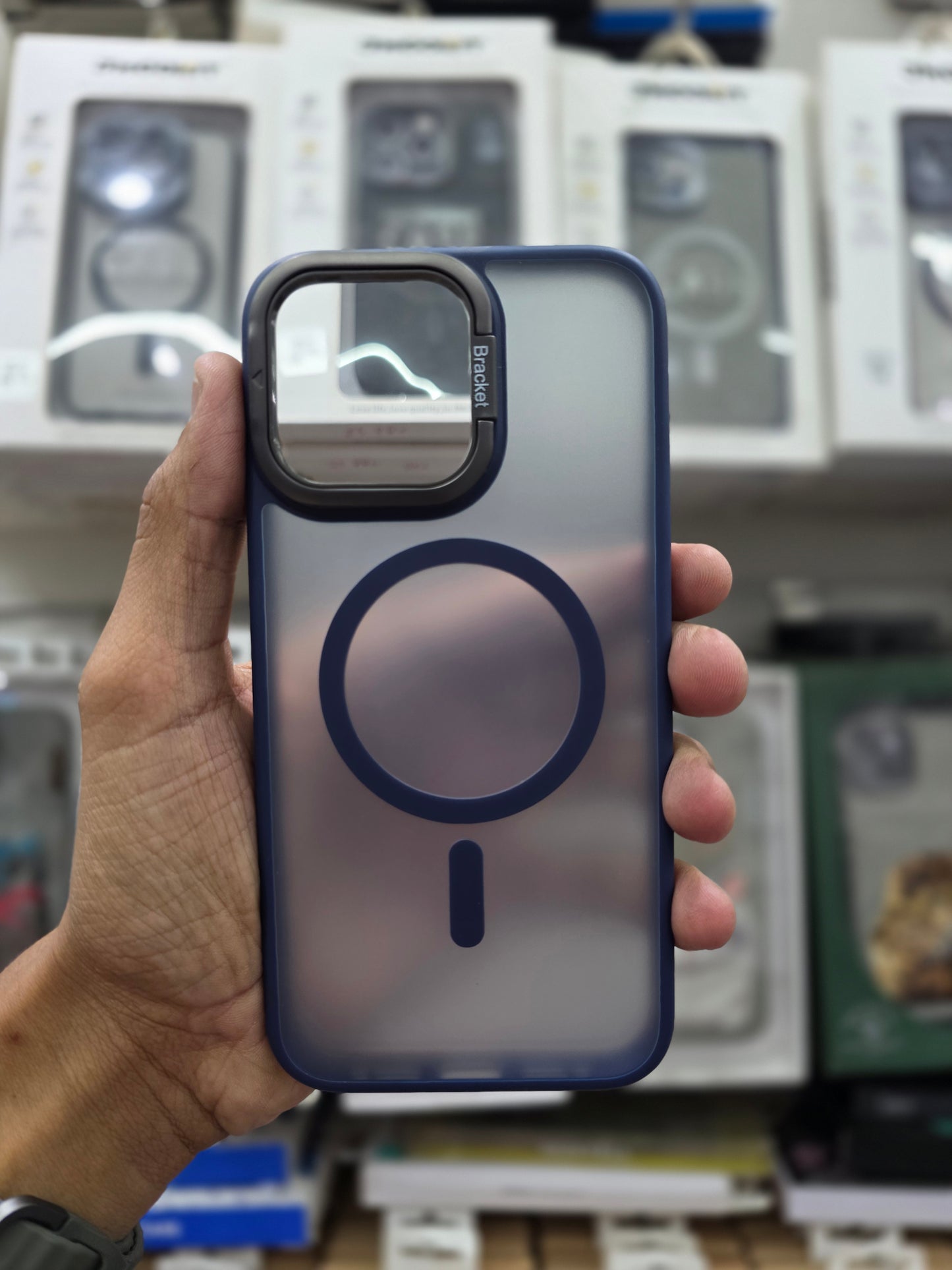 Jmookit Lenswing Braket Magnetic Case - iPhone 15 Pro Max