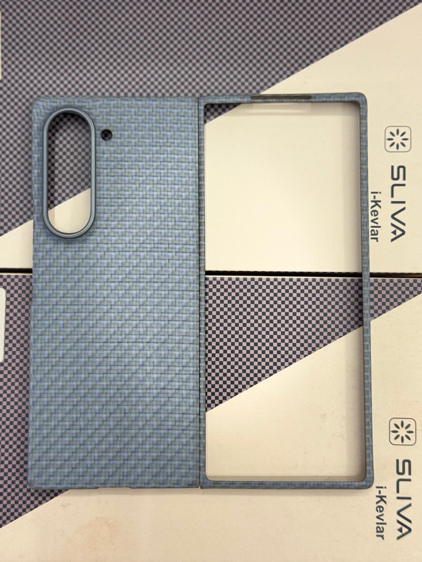 Sliva Real Carbon Fiber Case, 0.5mm Super Slim Original - Samsung Z Fold 6