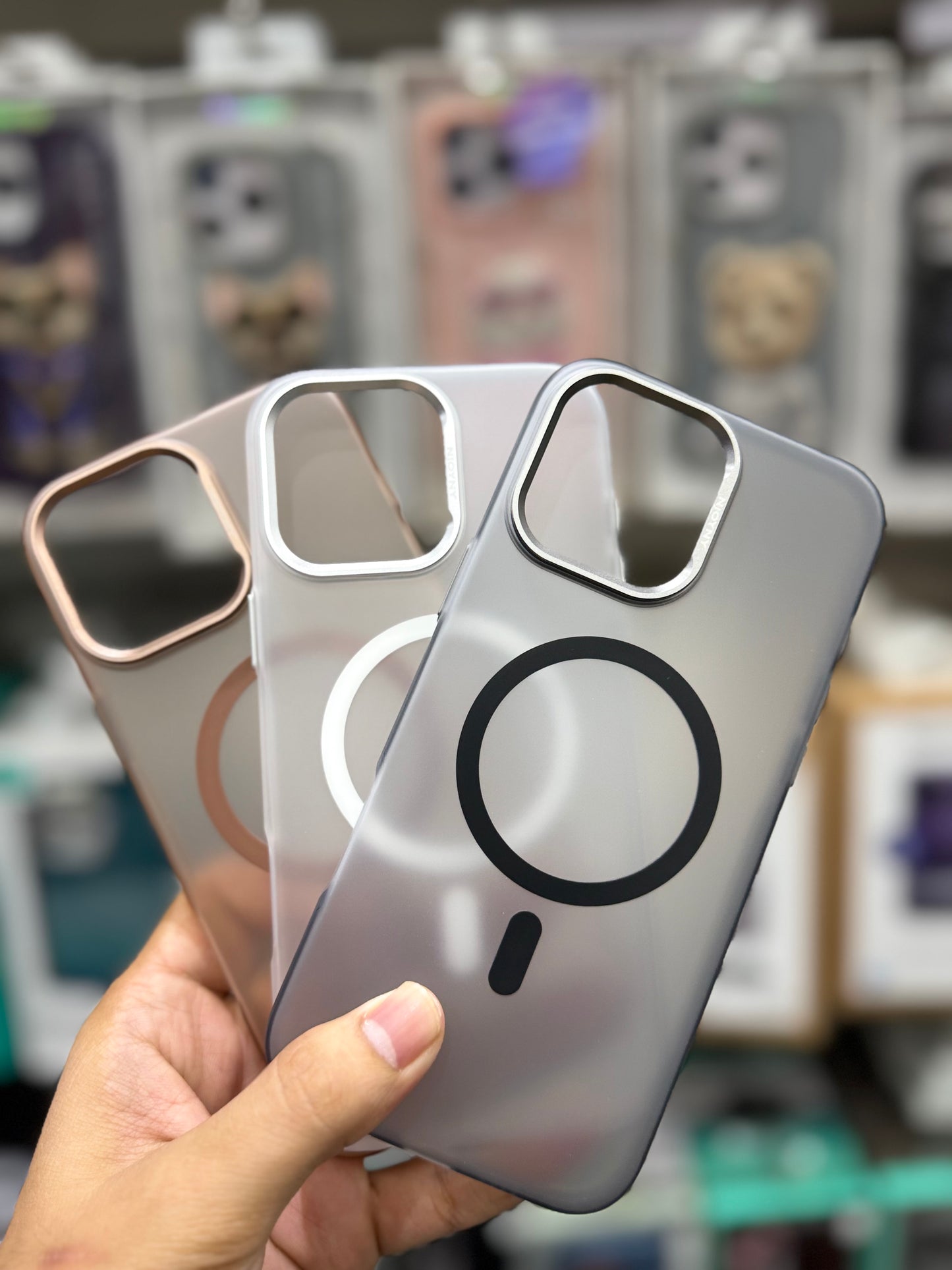NY Metal PC Series Magnetic Case - iPhone 16 Pro