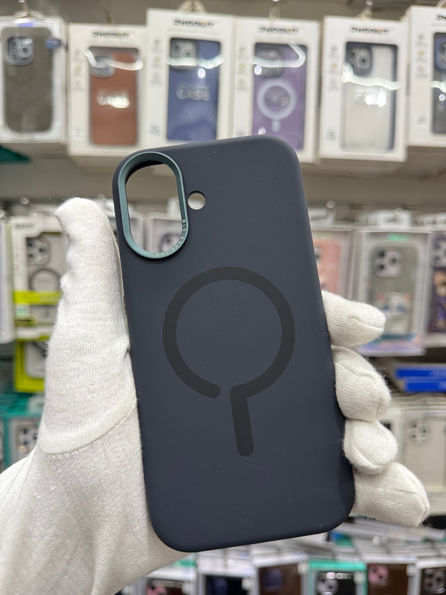 SRP Premium Magsafe Silicone Case - iPhone 17