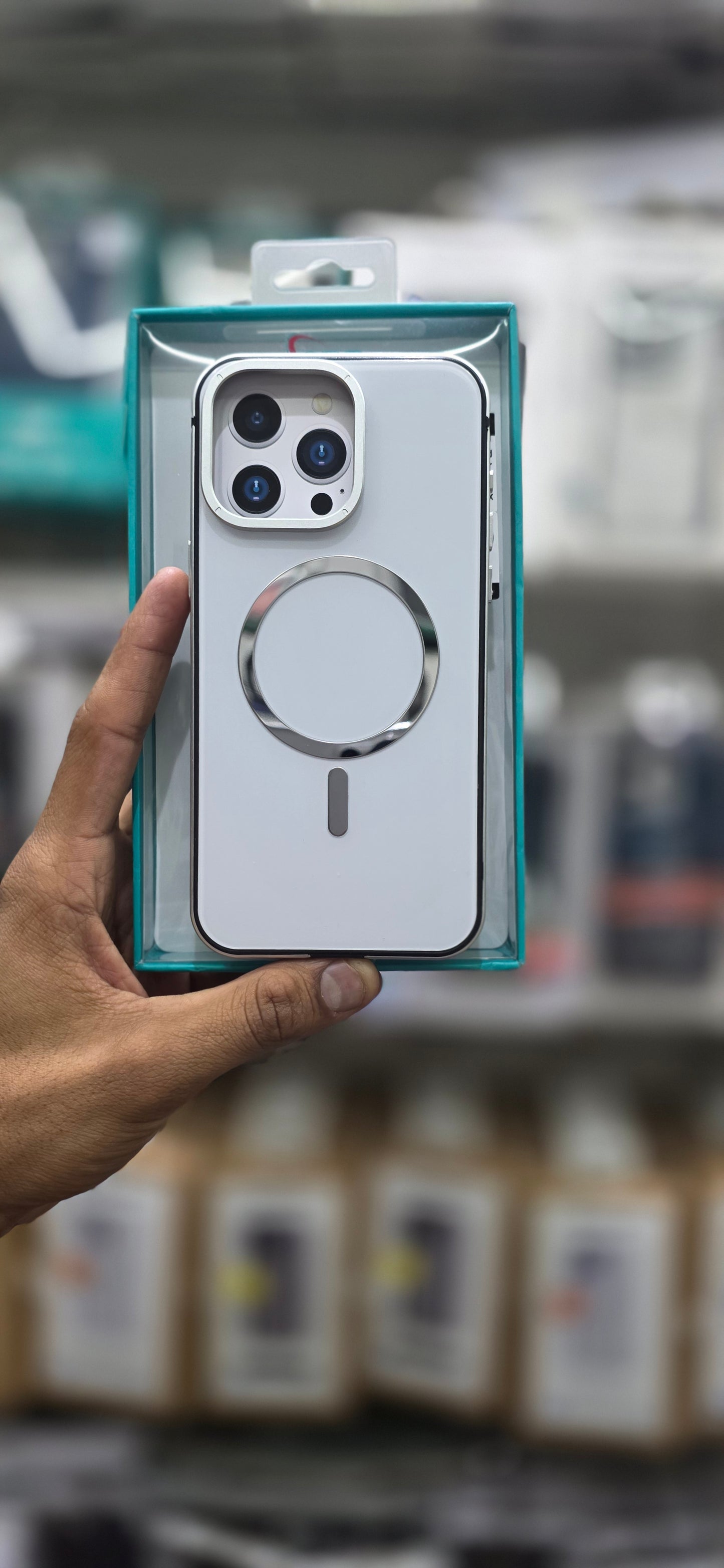 SRP Metallic MagSafe Case - iPhone 15 Pro