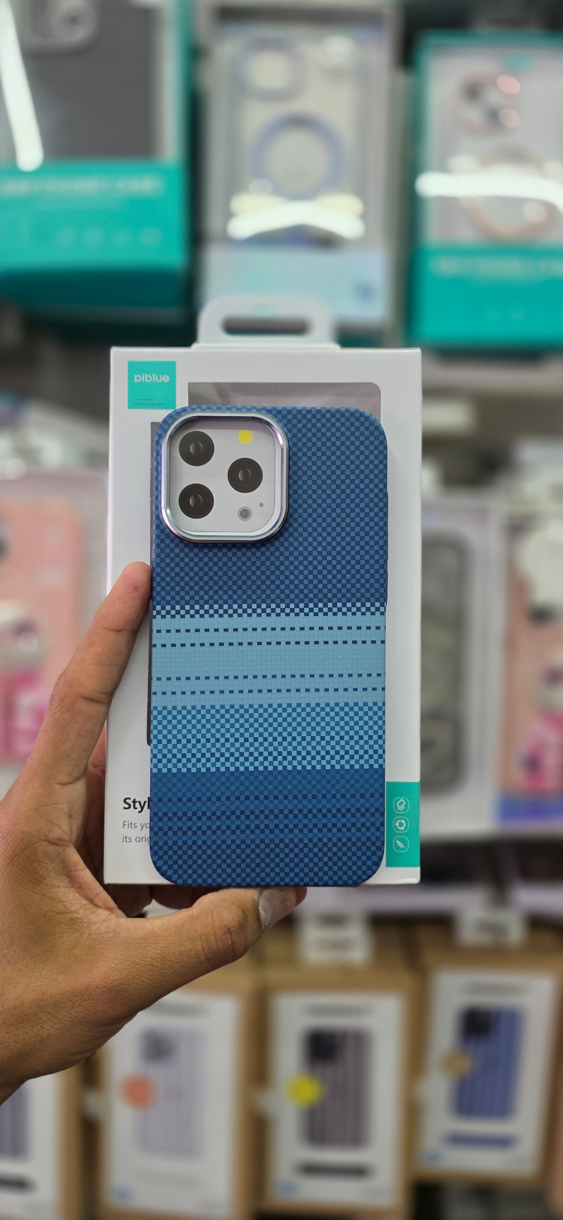 PIBLUE Kevlar Magsafe Case - iPhone 15 Pro