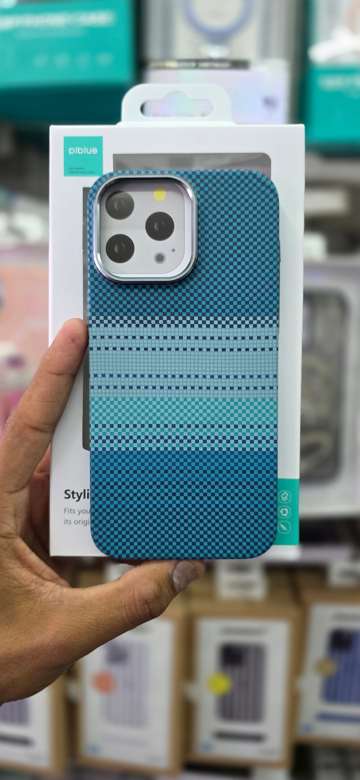PIBLUE Kevlar Magsafe Case - iPhone 15 Pro