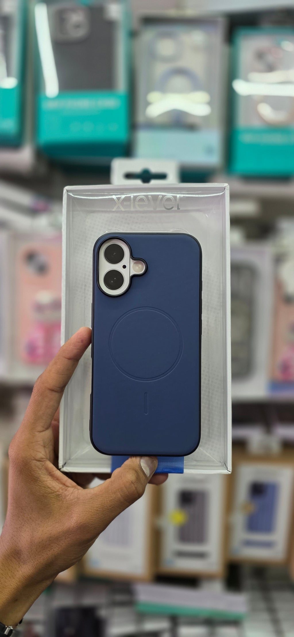 X-LEVEL Magnet Duke Leather Case - iPhone 16 Back Cover
