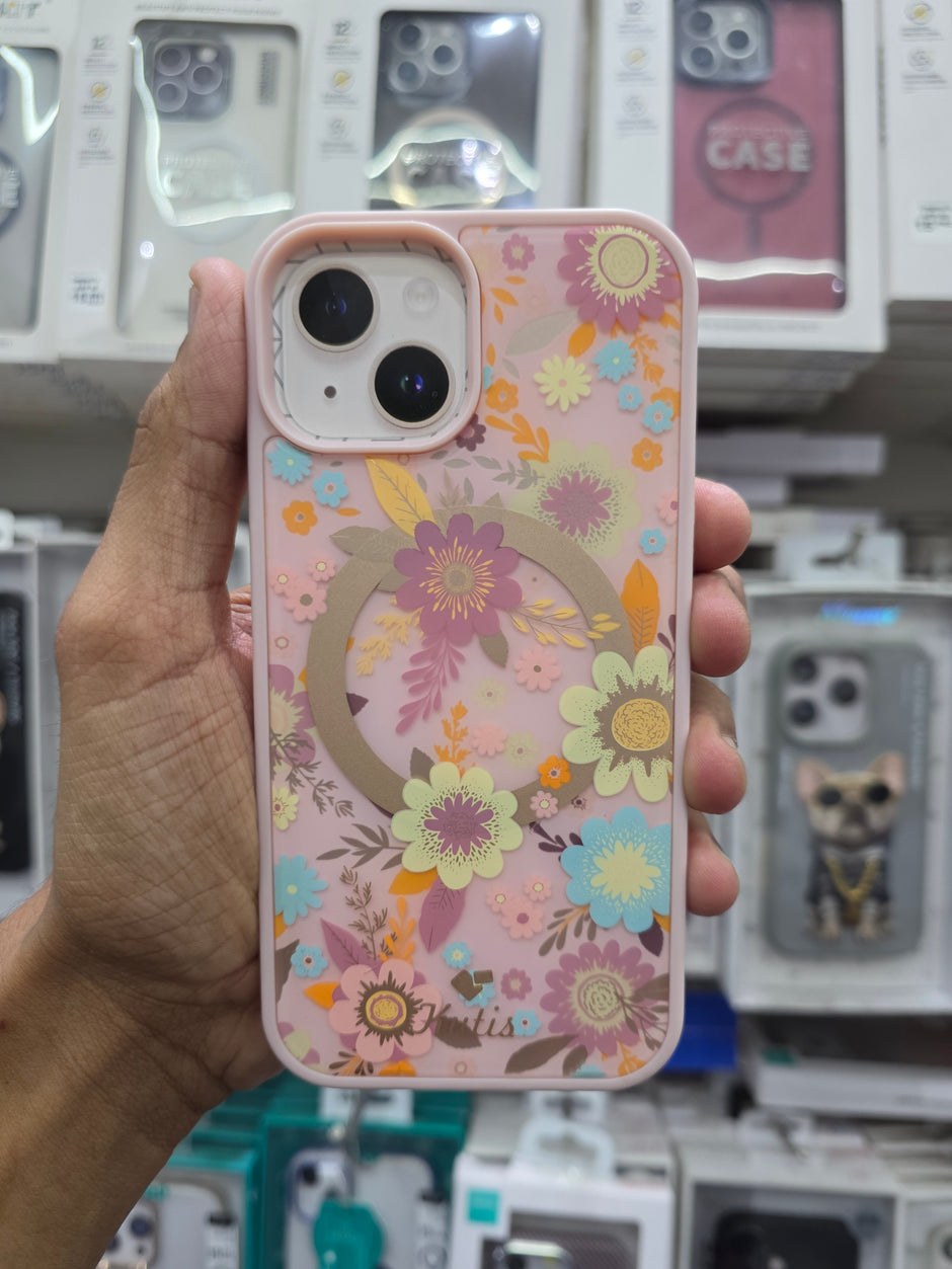 Kutis Floral Printed Shockproof MagSafe Case - iPhone 15 Back Cover