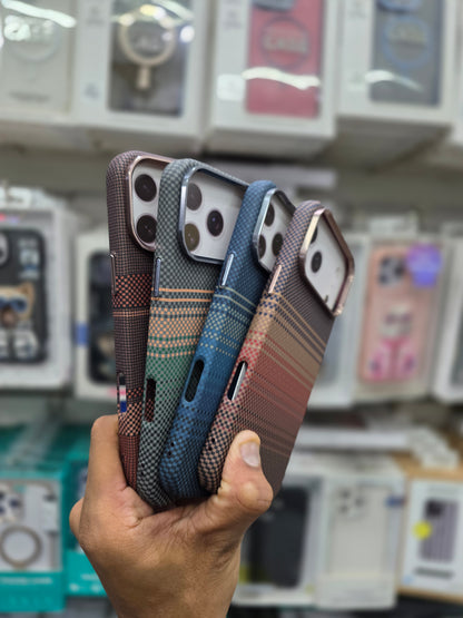 Luxo Carbon Fiber Magsafe Case - iPhone 17 Pro