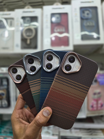 Luxo Carbon Fiber Magsafe Case - iPhone 17