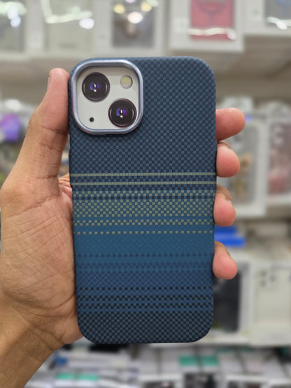 Luxo Carbon Fiber Magsafe Case - iPhone 14