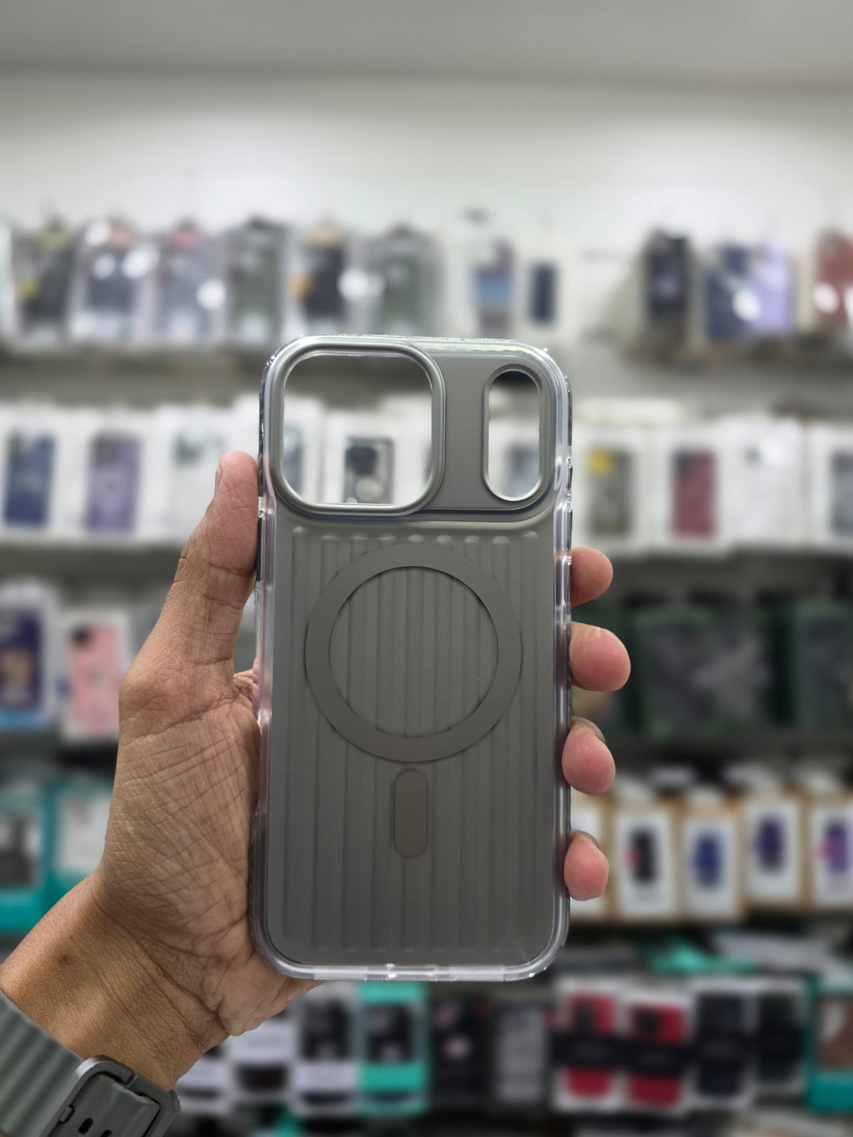 Rock Ribbed  Magnetic Case Cover - iPhone 17 Pro Back Cover
