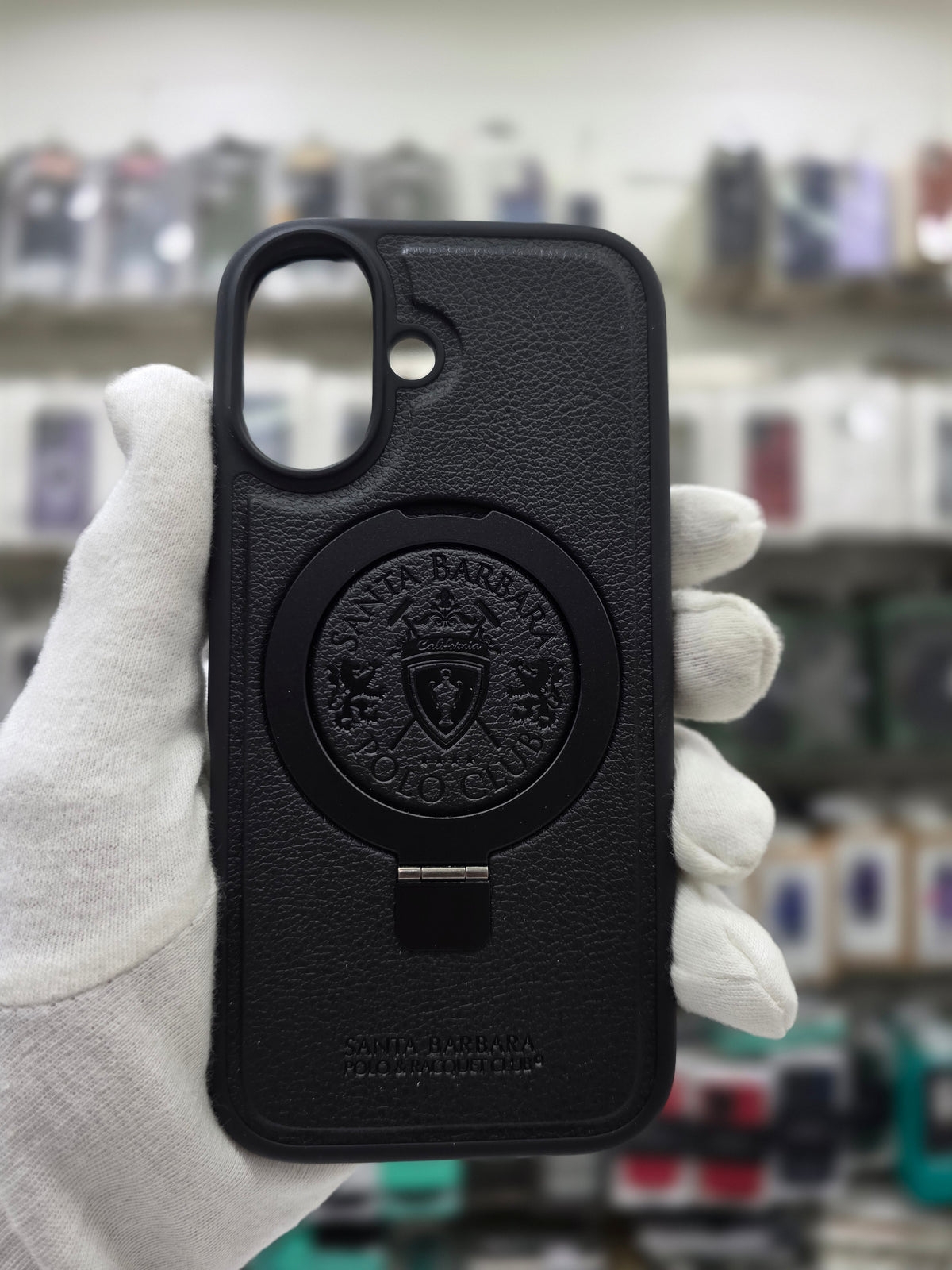 Santa Barbara Primo Series iPhone 17 Back Cover