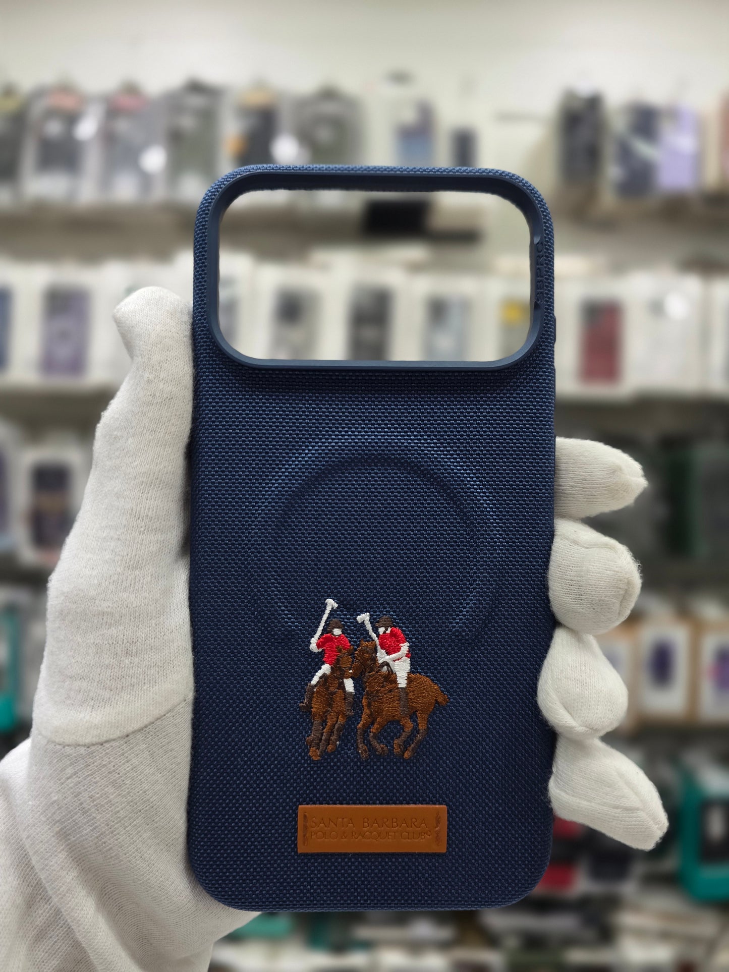 Santa Barbara Yolanda Magsafe Series For iPhone 17 Pro Max