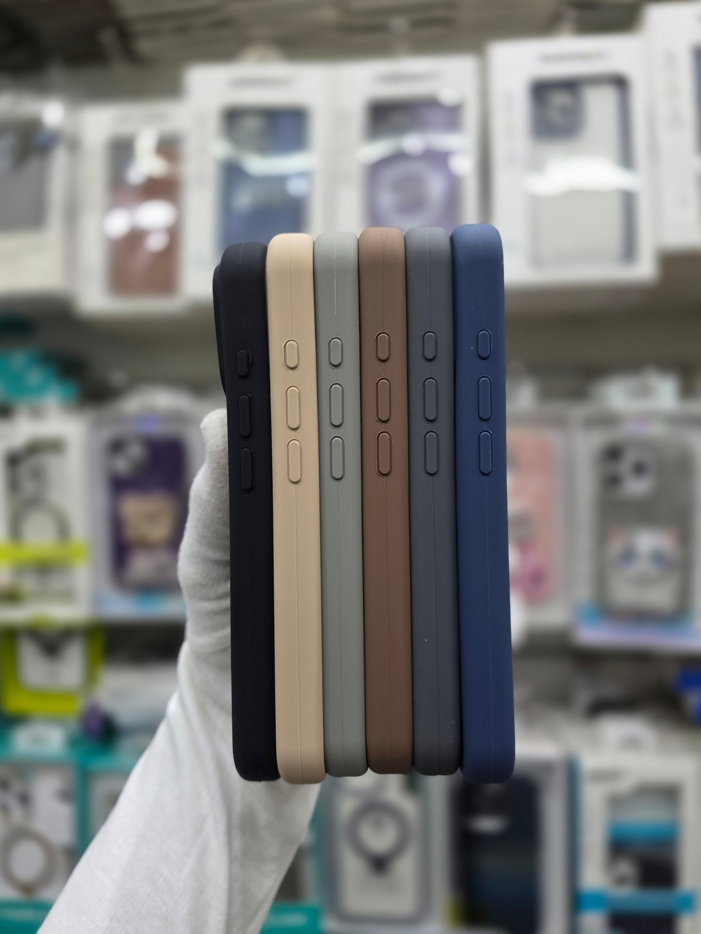 Silicone MagSafe Case with 360° Ring Holder - iPhone 17 Pro Max