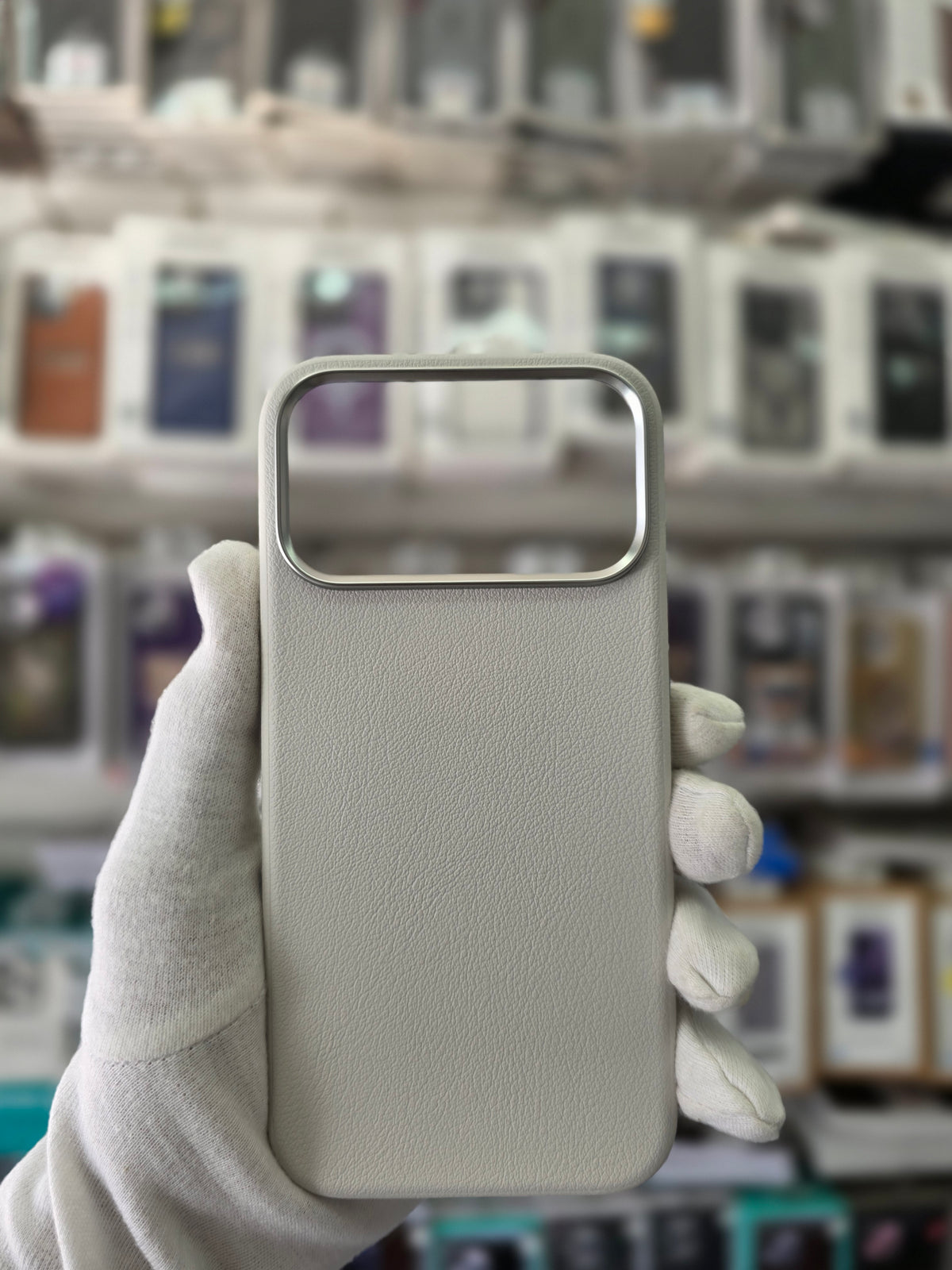 X-LEVEL Pu Leather With Ai Sensor - iPhone 17 Pro Back Cover
