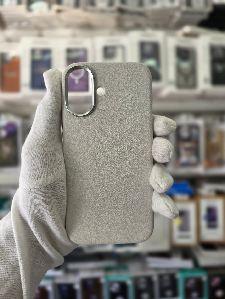 X-LEVEL Pu Leather With Ai Sensor - iPhone 17 Back Cover