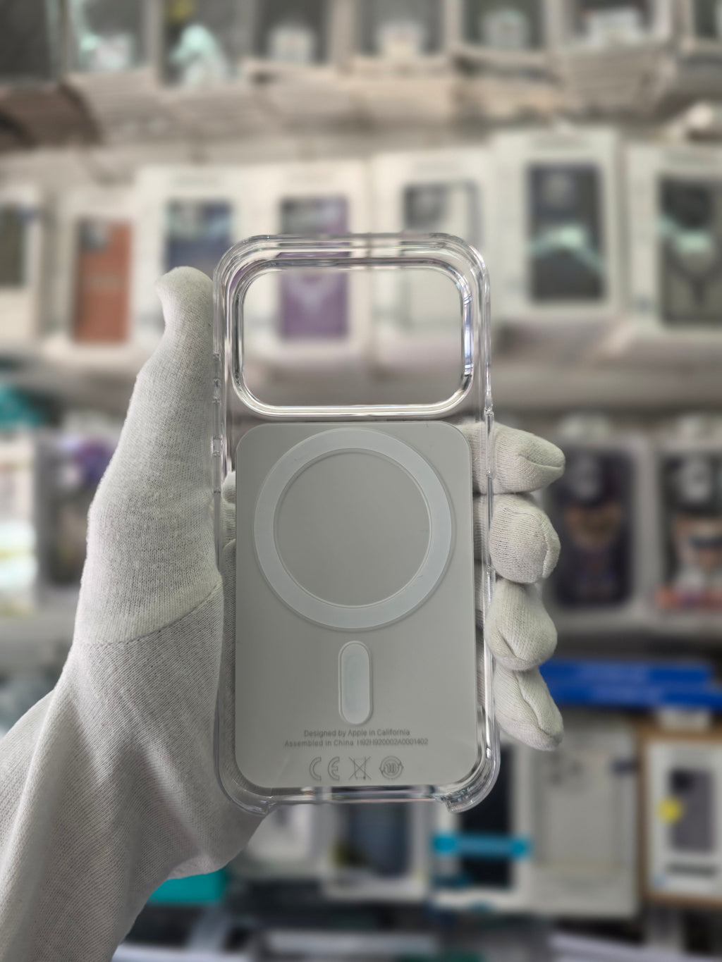 Clear Case with MagSafe - iPhone 17 Pro Max Back Cover