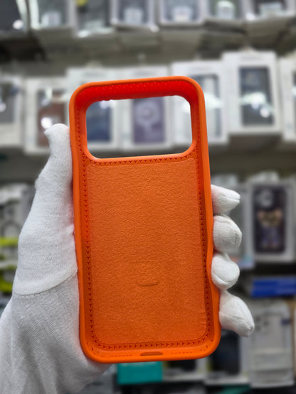 J-CASE Premium Soft Liquid Silicone with Bracket & Magsafe - iPhone 17 Pro