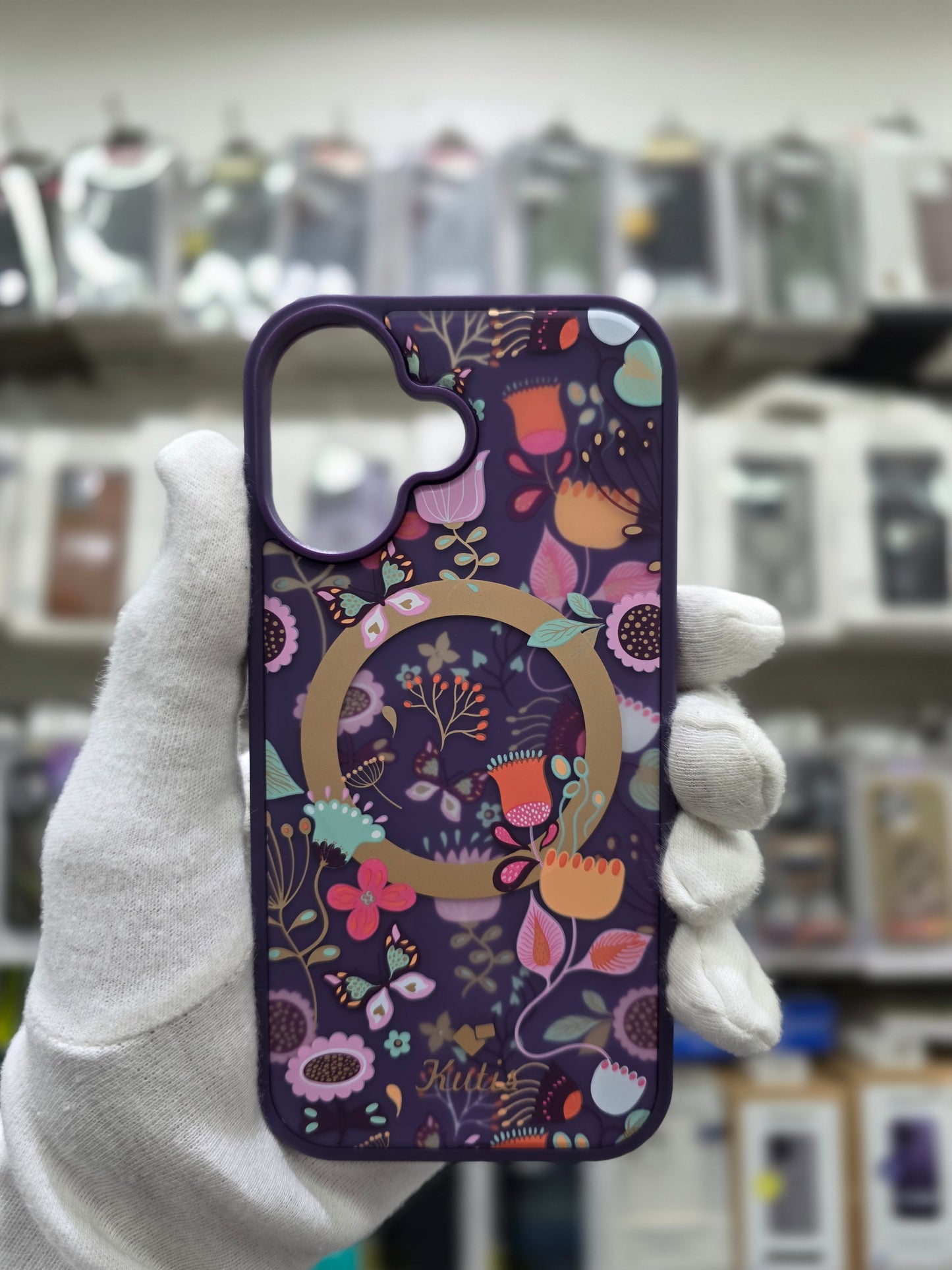 Kutis Floral Printed Shockproof MagSafe Case - iPhone 17