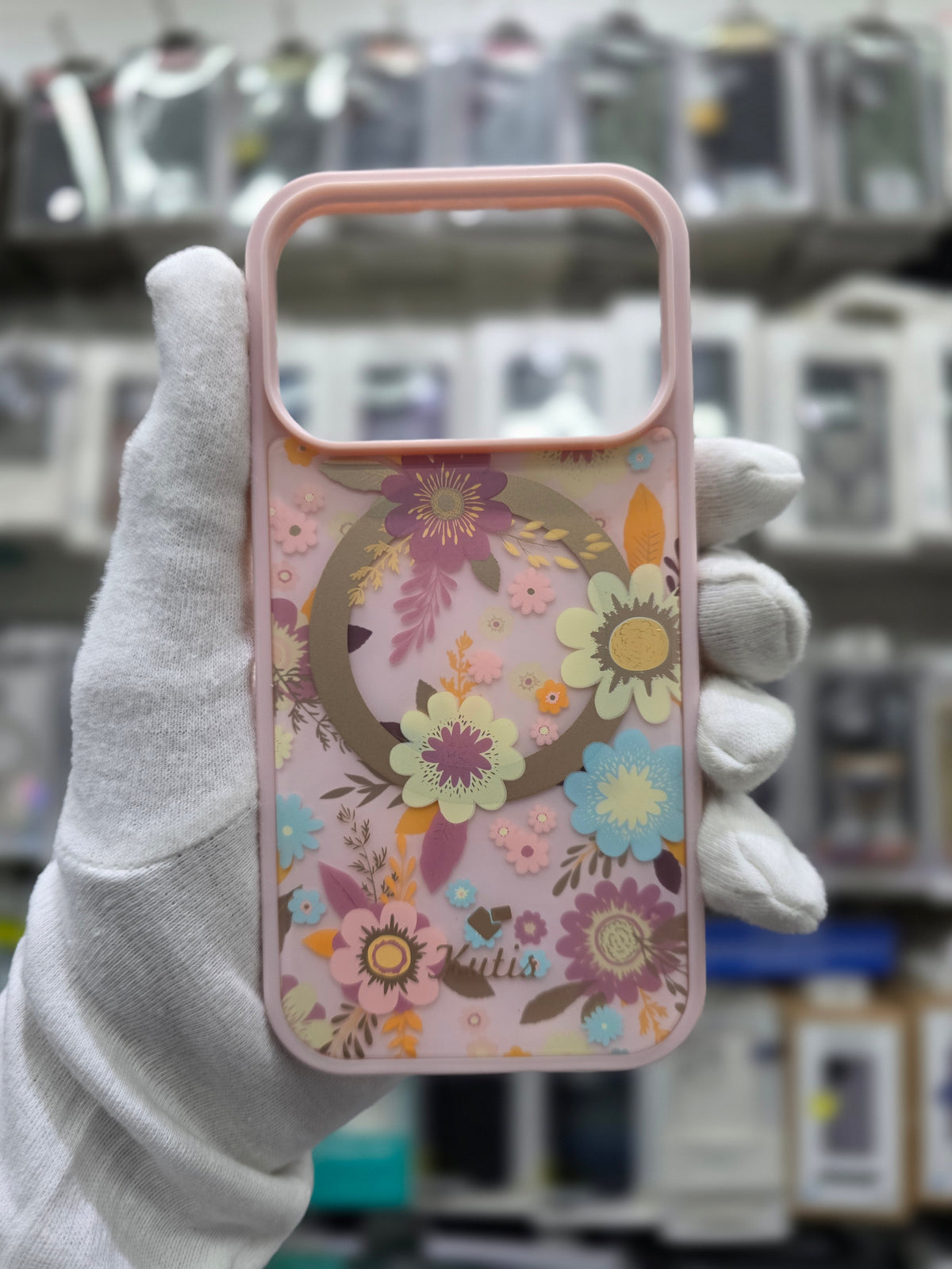 Kutis Floral Printed Shockproof MagSafe Case - iPhone 17 Pro Max Back Cover