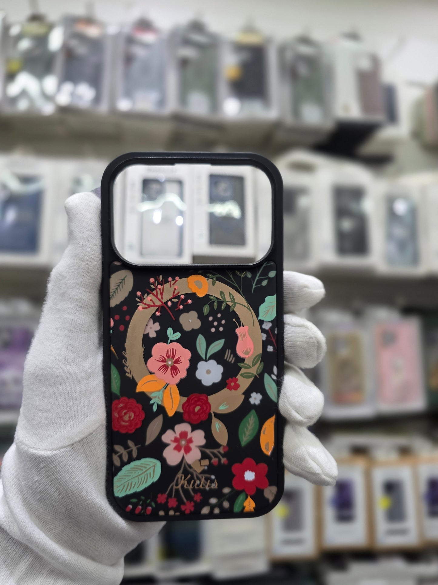 Kutis Floral Printed Shockproof MagSafe Case - iPhone 17 Pro
