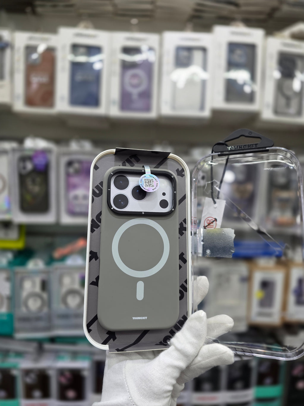 Youngkit Gel Series With Magsafe & Kick Stand - iPhone 17 Pro Max Back Cover