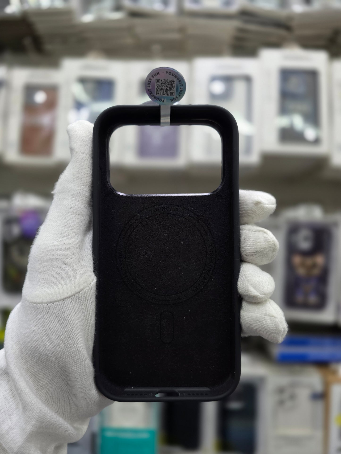 Youngkit Gel Series With Magsafe & Kick Stand - iPhone 17 pro