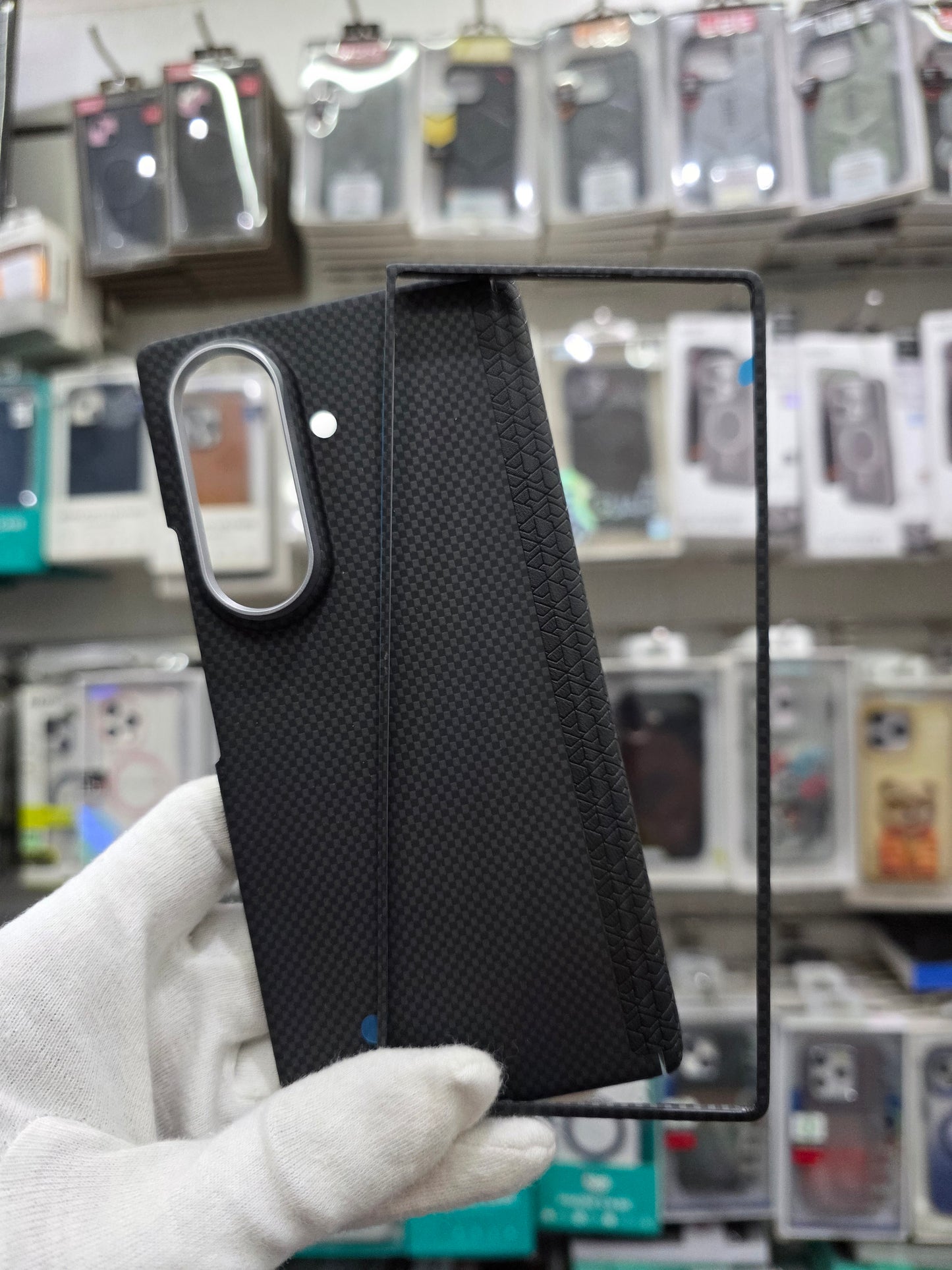 D Moloch Carbon Magnetic Case with Hinge & Front Frame - Samsung Z Fold 7