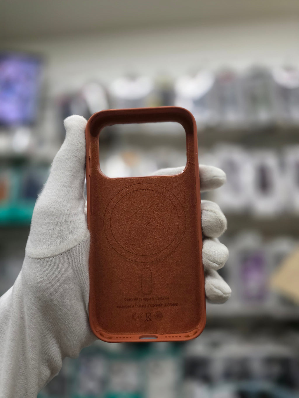 Silicone Case With Magsafe - iPhone 17 Pro Back Cover