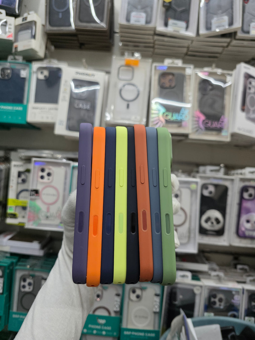 Silicone Case With Magsafe - iPhone 17 Pro Max Back Cover