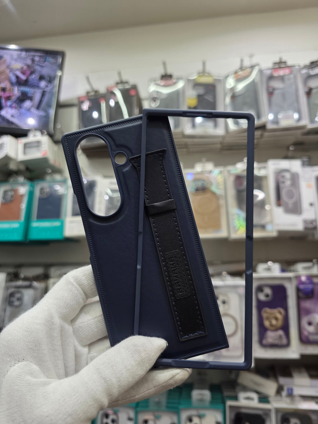 Raigor Inverse Lucas Samsung Fold 6 Cover With Strap