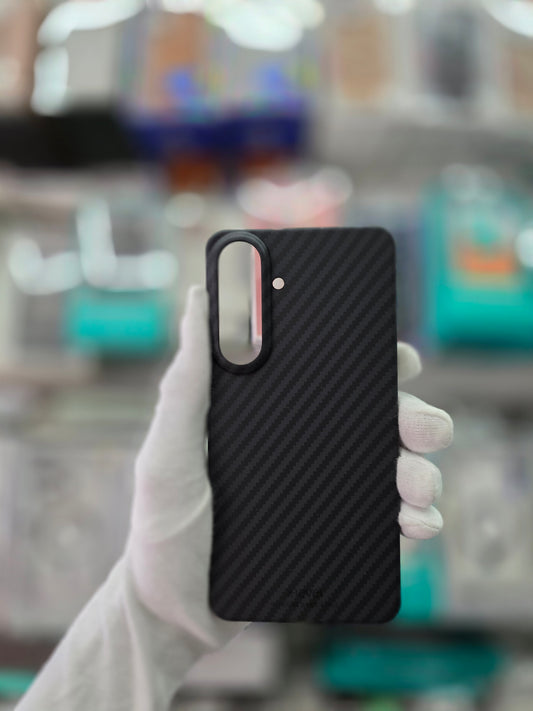 X-LEVEL Magnetic Carbon Fiber Texture Case - Samsung S26 Plus