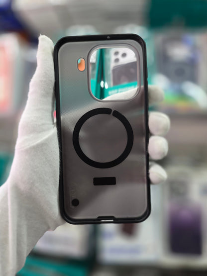 Nillkin Super Frosted Shield Pro Magnetic MagSafe Matte cover case Clear version - Oppo Find X9 Pro