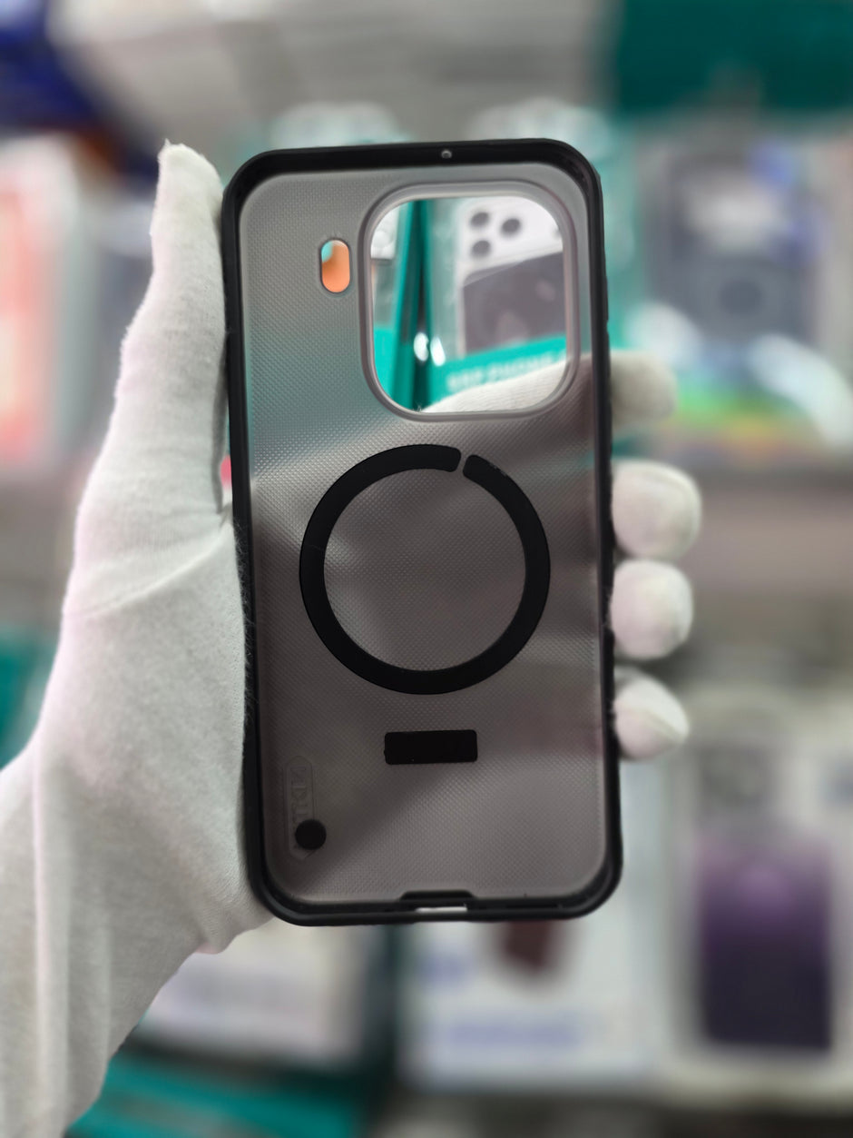 Nillkin Super Frosted Shield Pro Magnetic MagSafe Matte cover case Clear version - Oppo Find X9 Pro