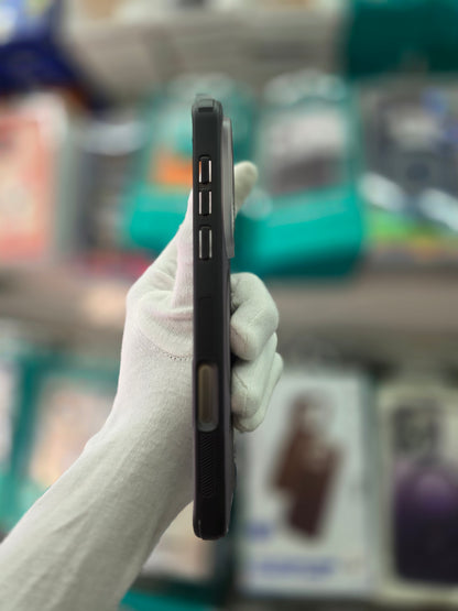 Nillkin Super Frosted Shield Pro Magnetic MagSafe Matte cover case Clear version - Oppo Find X9 Pro
