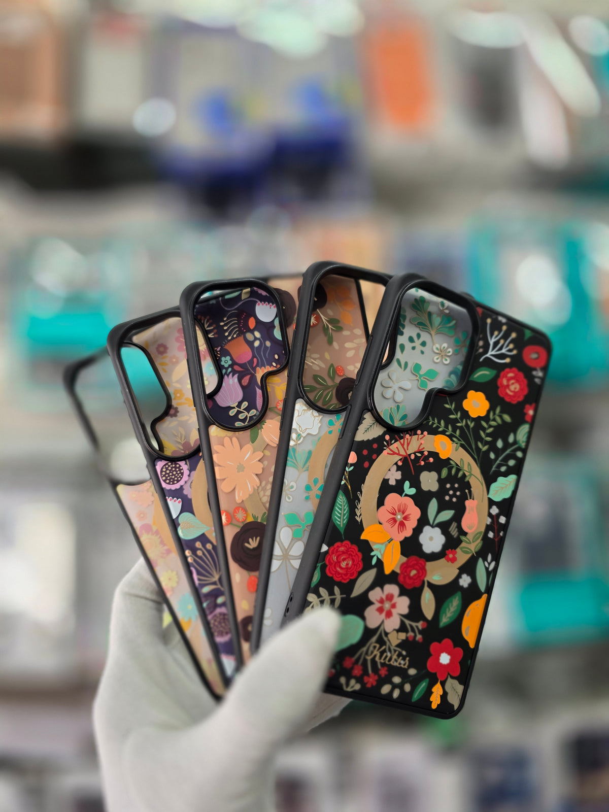 Kutis Floral Printed Shockproof MagSafe - Samsung S26 Ultra Back Case