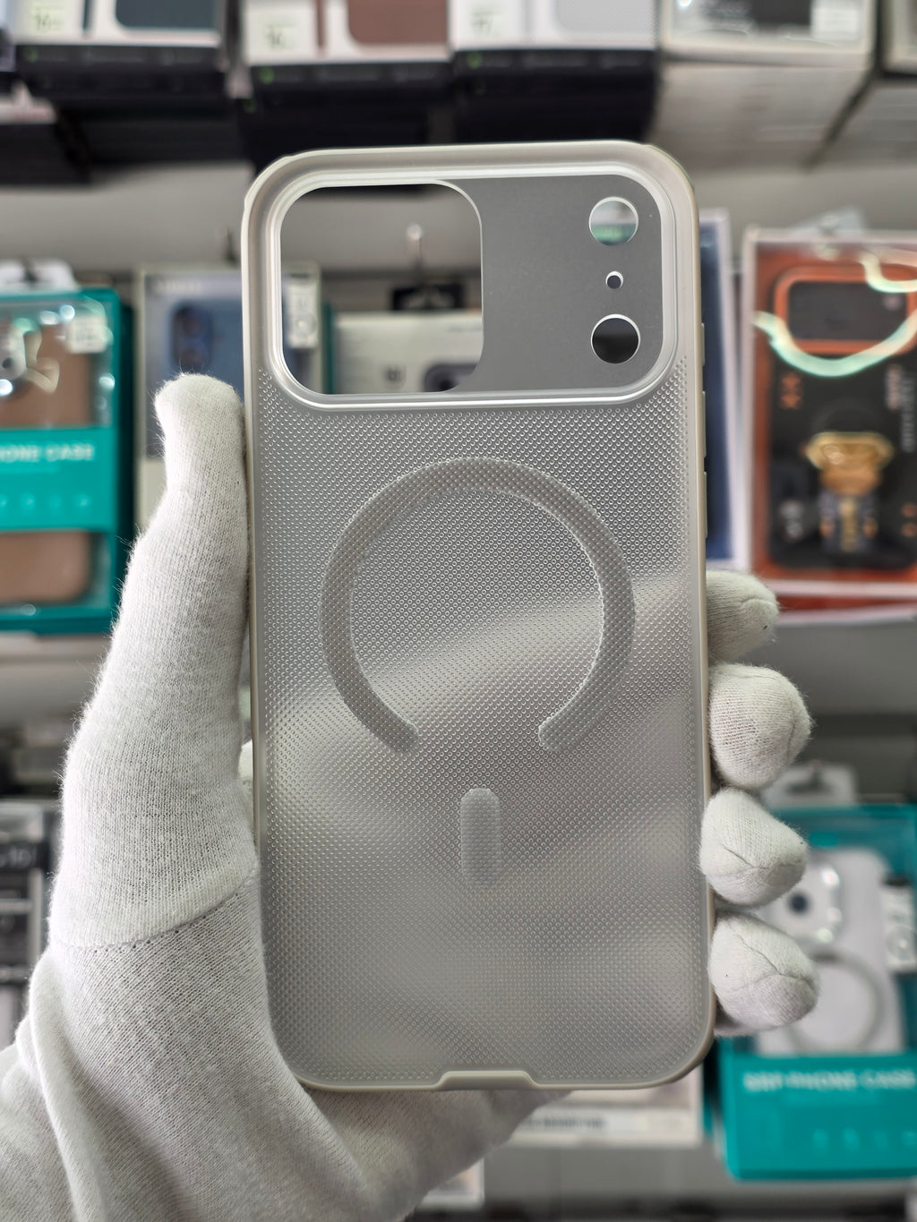NY Mate Frosted With Magsafe - iPhone 17 Pro  Back Case