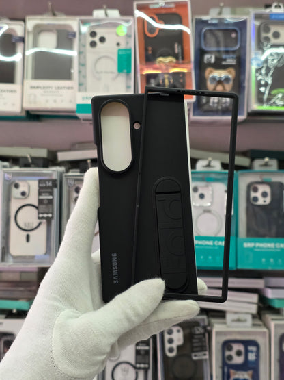 Samsung Silicone case With Stand - Samsung Z Fold 8 Ultra