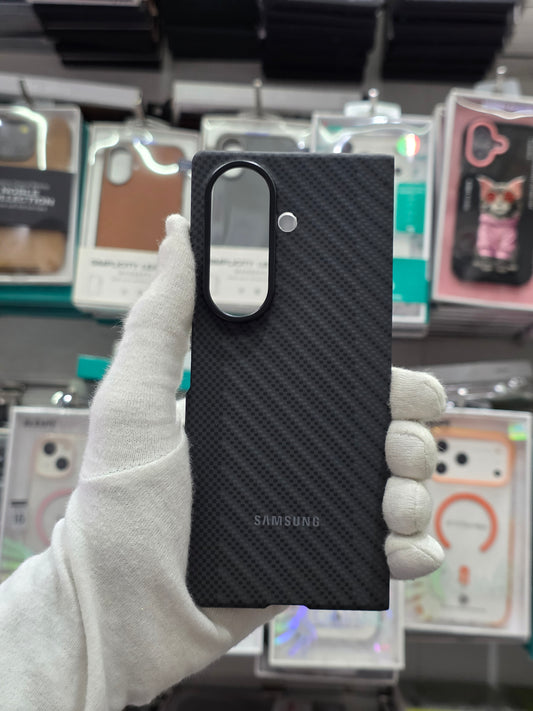 Samsung Magnetic Carbon Fiber Case - Samsung Fold 8 Ultra