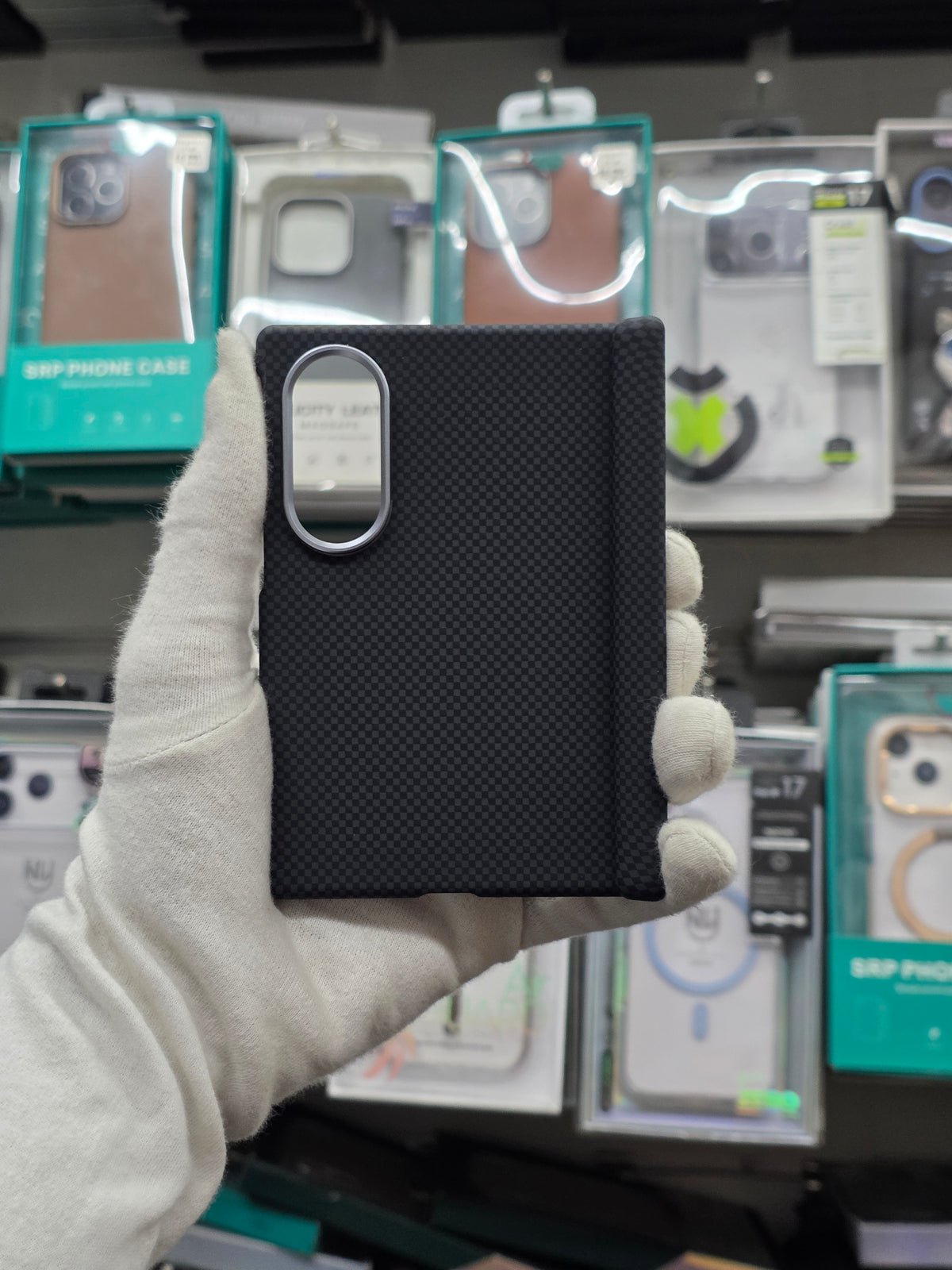 HDD Carbon Magsafe With Hinge - Samsung Fold 8 Back Case