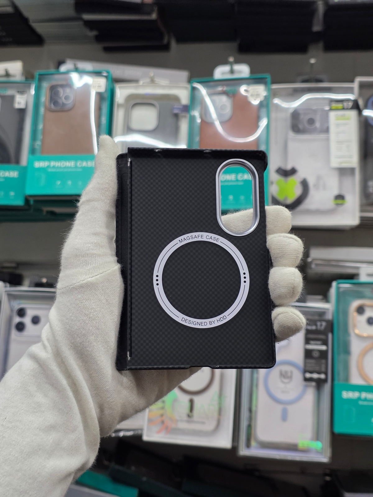HDD Carbon Magsafe With Hinge - Samsung Fold 8 Back Case