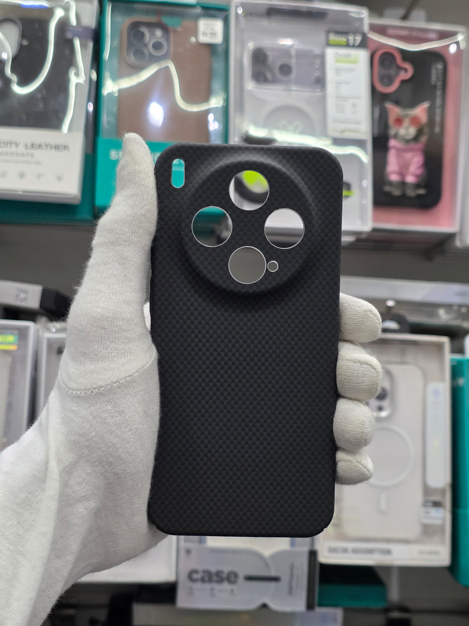 Luxo Carbon Fiber Magsafe Case - Vivo X300