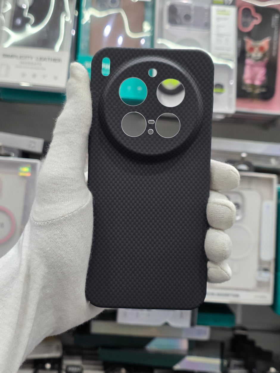 Luxo Carbon Fiber Magsafe Case - Vivo X300 Pro