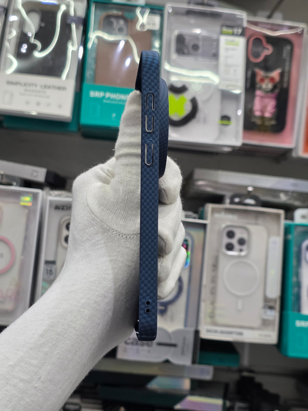 Luxo Carbon Fiber Magsafe Case - Vivo X300 Pro