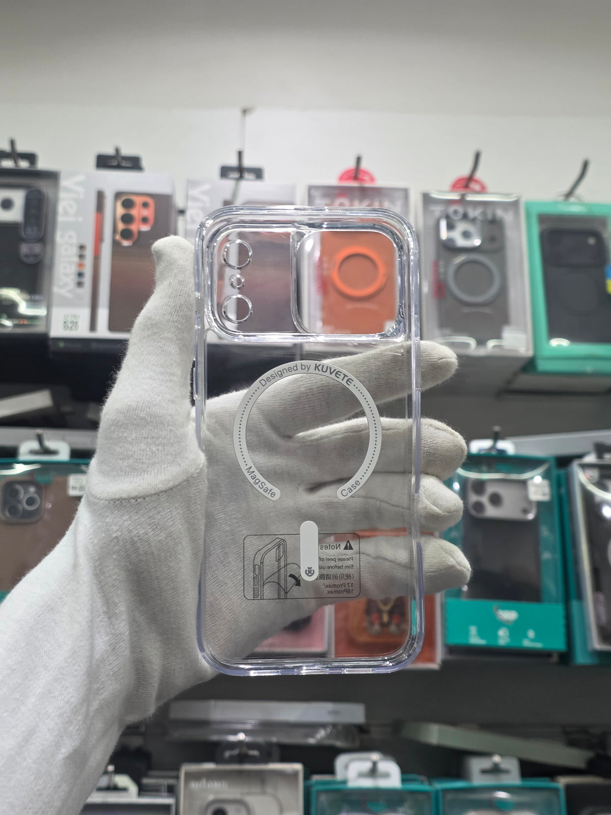 KUVETE Clear Magsafe Case - iPhone 18 Pro  Back Cover